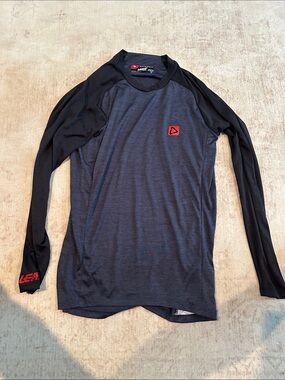 Leatt Men's Long Sleeve Black/Charcoal Mountain Bike Performance Shirt